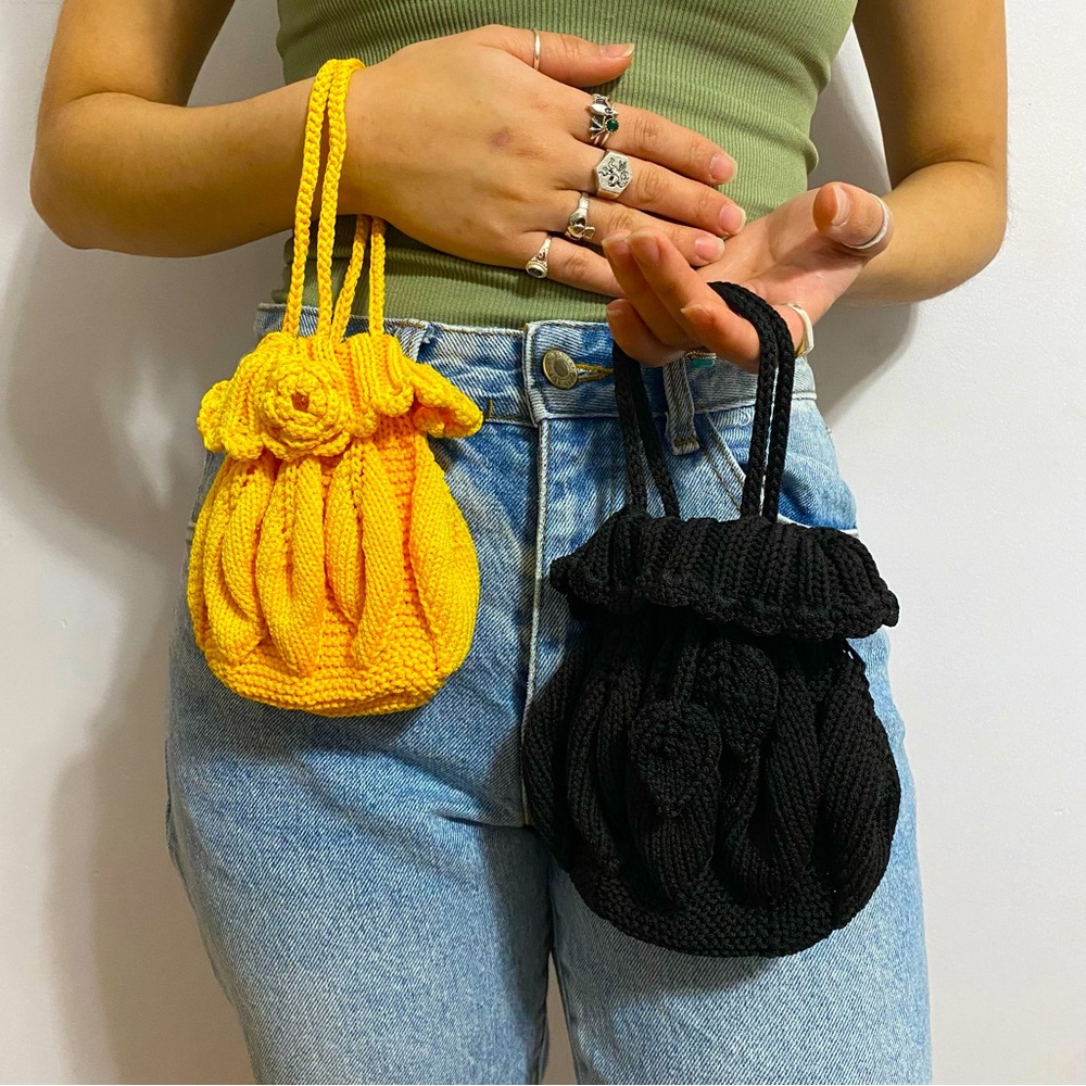 vintage knit/crochet wristlet pouch drawstring bags
